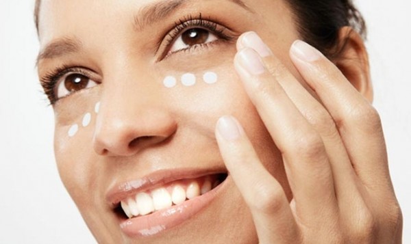 contorno-de-ojos-casero